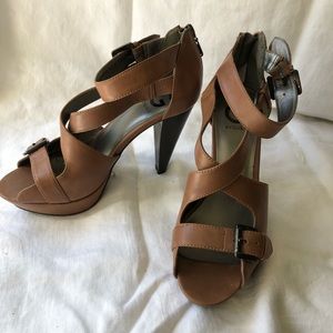 High heel sandals